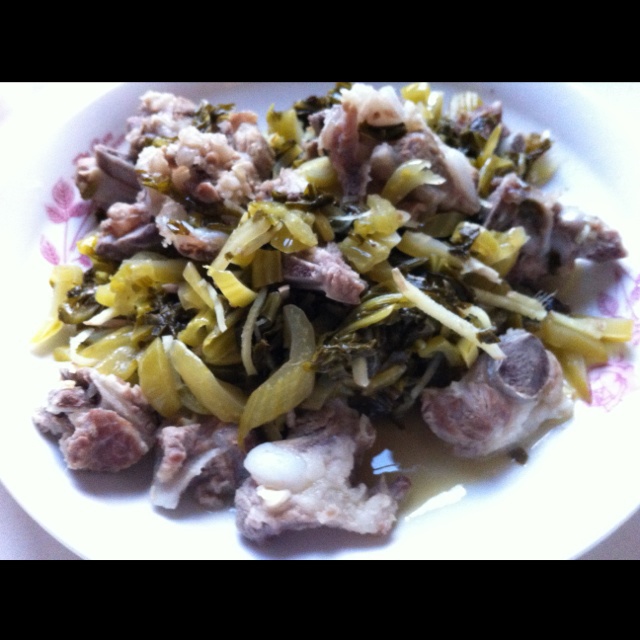 潮汕咸菜炒鸡腿肉