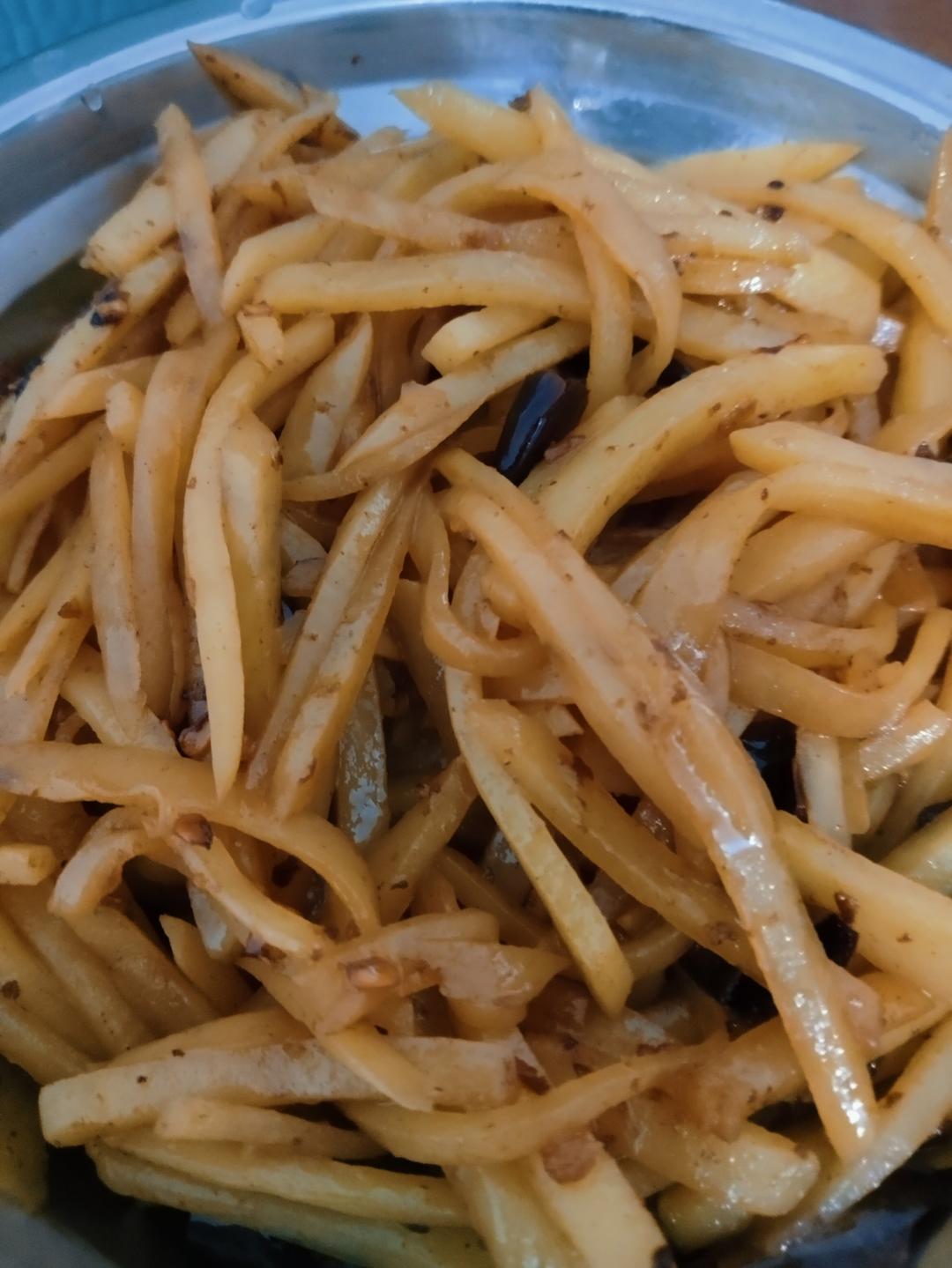 酸辣土豆丝的家常做法 超级下饭