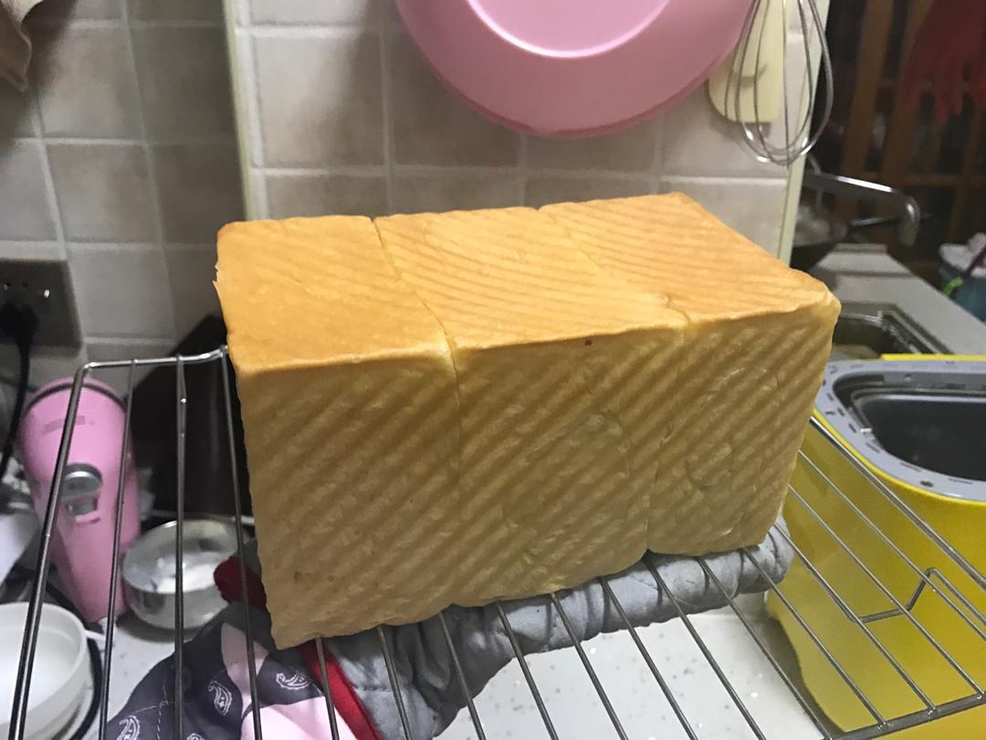 奶香超浓郁的淡奶油吐司（消灭淡奶油）