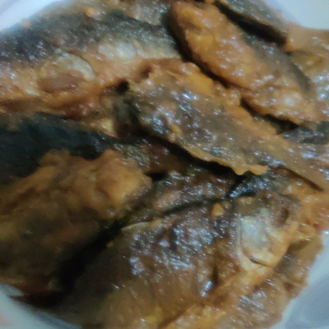 酥焖小鲫鱼（独流焖鱼）