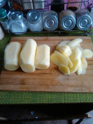 挑战切土豆丝的做法 步骤1