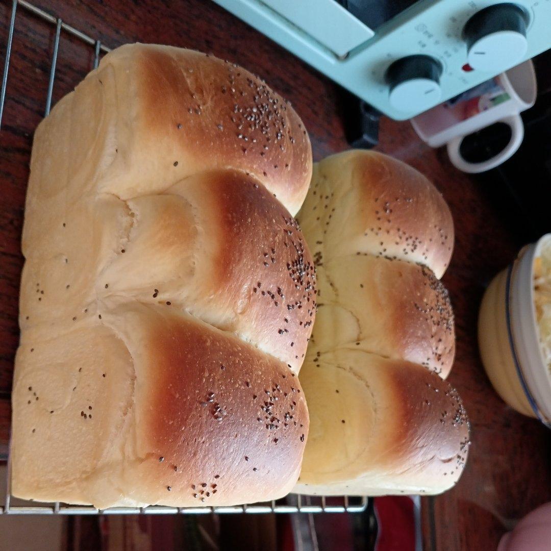 淡奶油手撕吐司