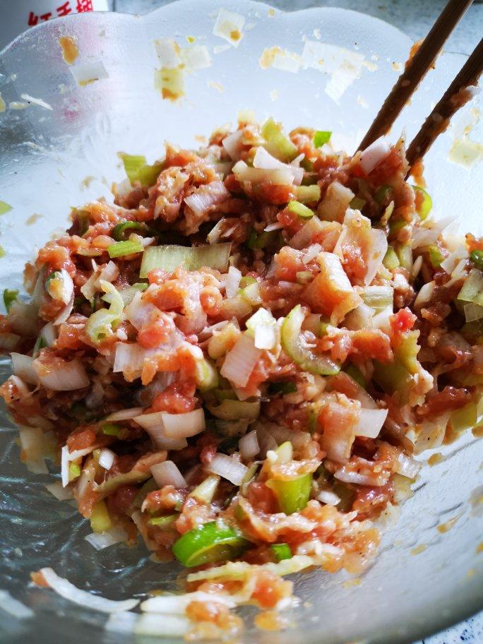 大葱猪肉虾丁馅之无敌煎饺