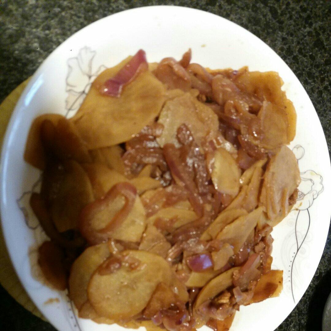 洋葱炒土豆片