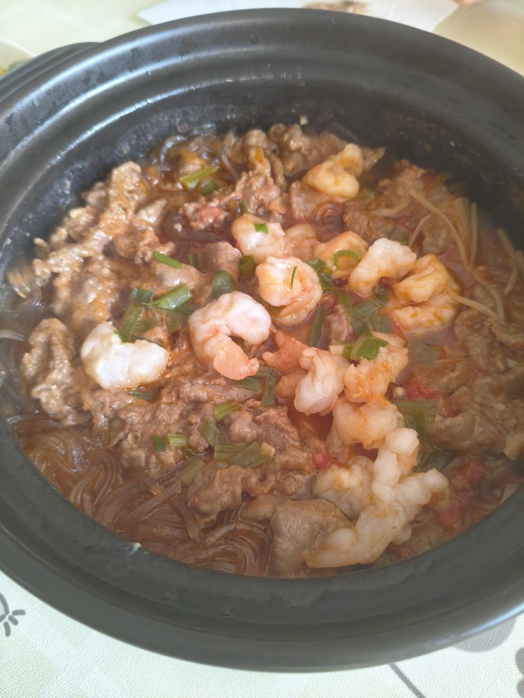 番茄虾仁牛肉煲仔