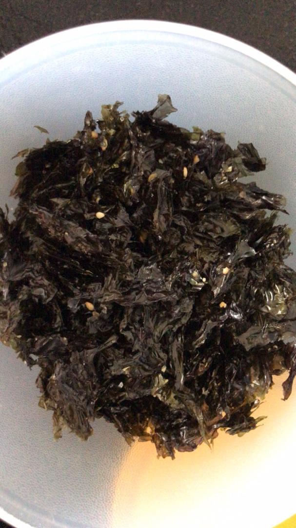拌饭芝麻海苔