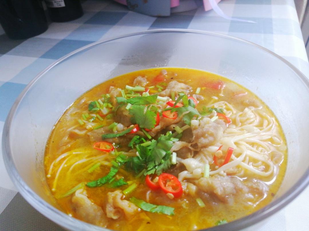 酸汤肥牛金针菇-下厨房酸汤肥牛调料