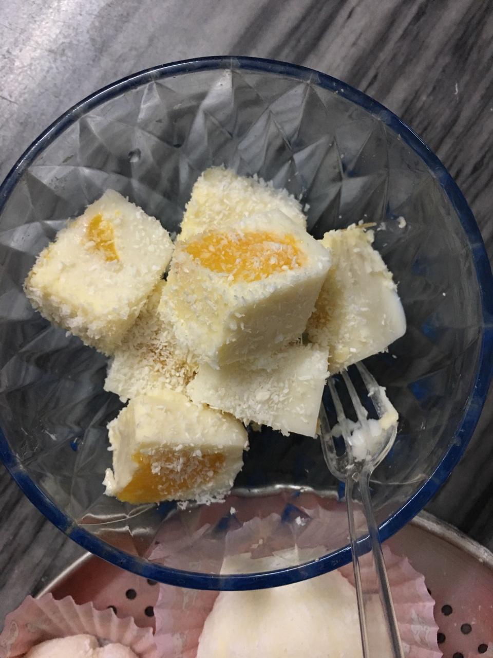 完胜85度C牛奶椰丝小方