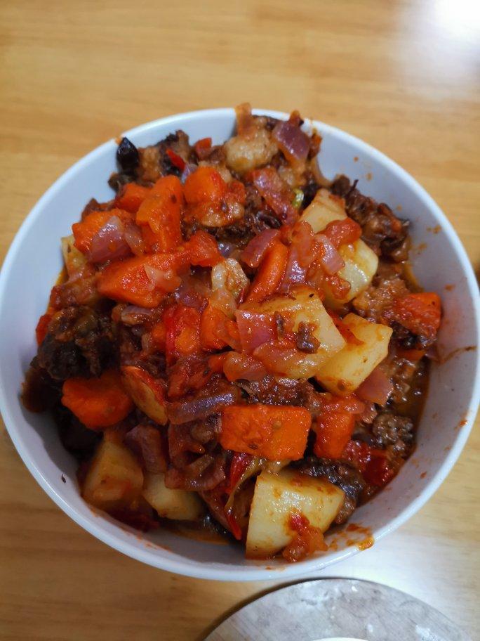 土豆番茄炖牛腩（高压锅版）