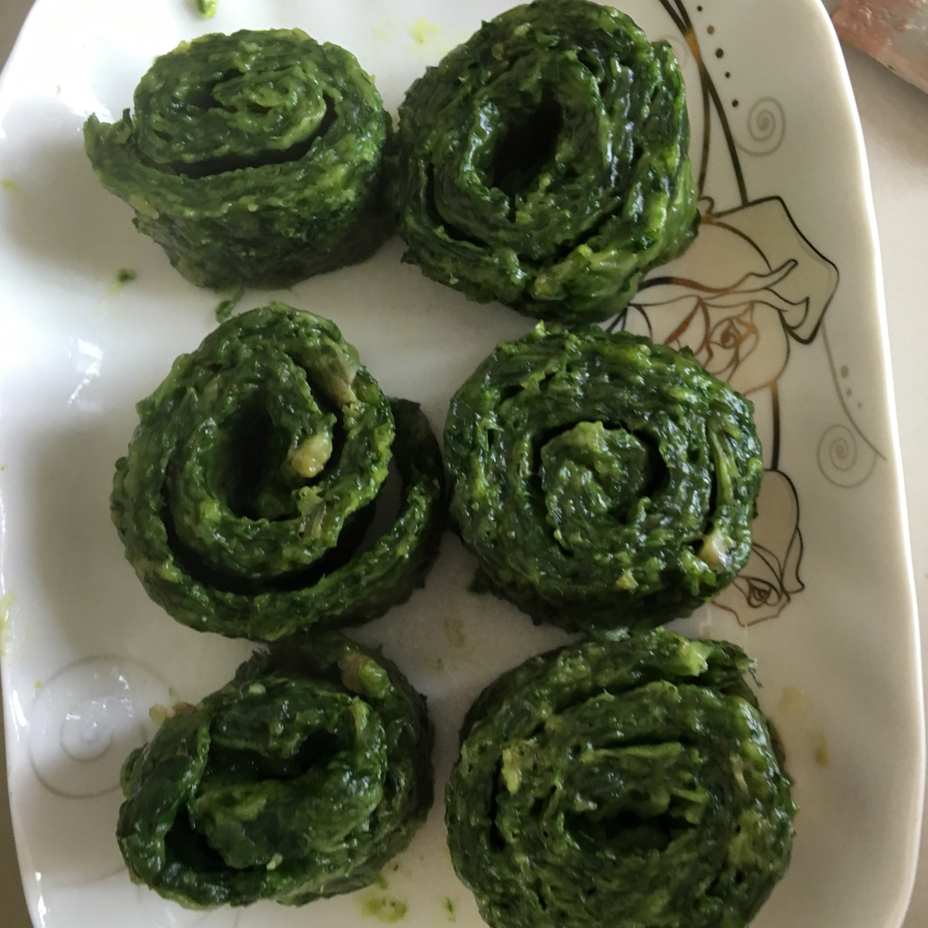 忆苦思甜菠菜卷