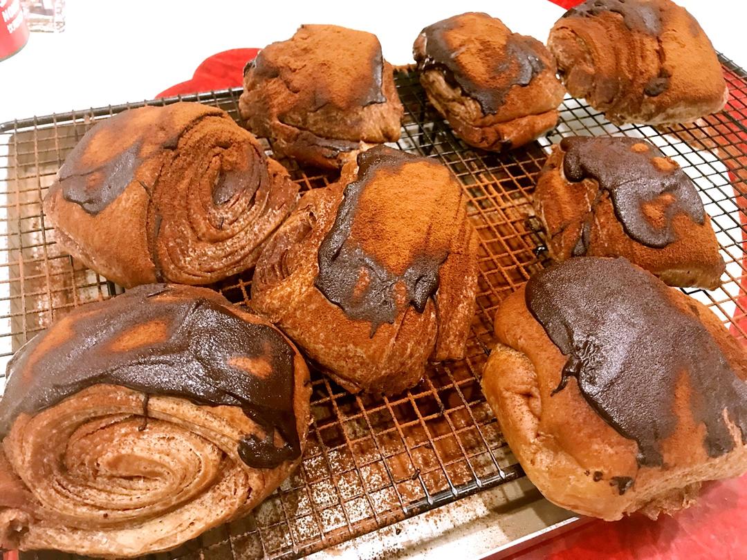 脏脏包-可颂牛角包Chocolate Croissants