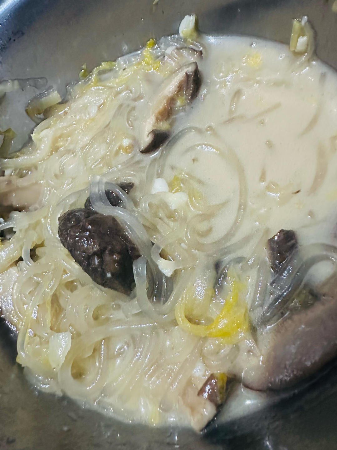 东北酸菜炖排骨