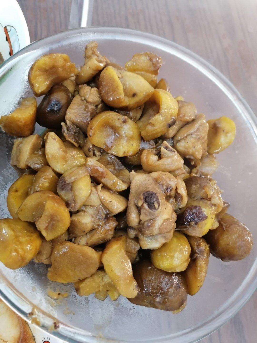 【栗子烧鸡】鸡肉都给你吃，栗子归我~