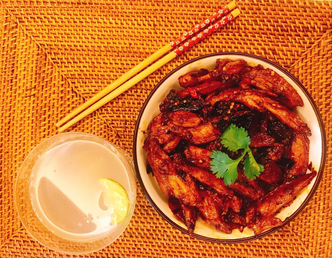 下酒鸡翅尖