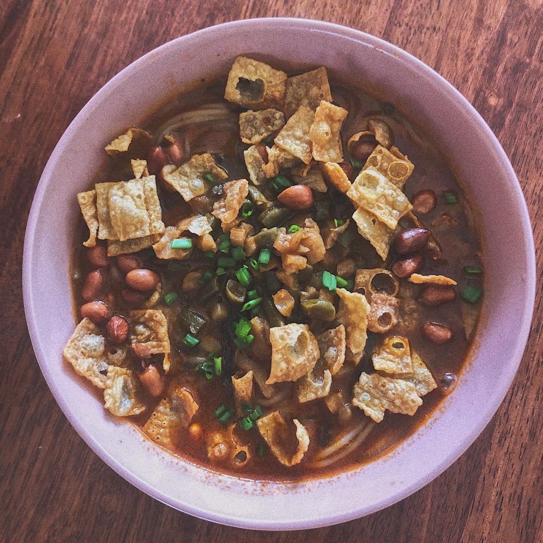 粉店老板娘亲授正宗螺蛳粉教程