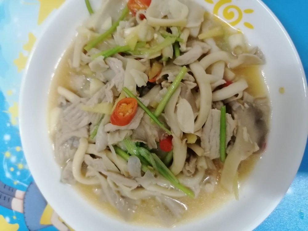平菇炒肉片【超级鲜美下饭菜】