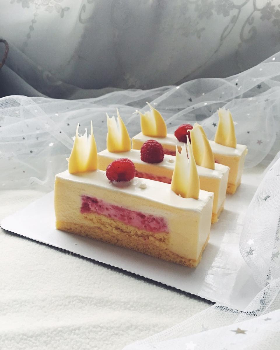 伊尔思Ilse—覆盆子配白巧克力慕斯<熊谷裕子>