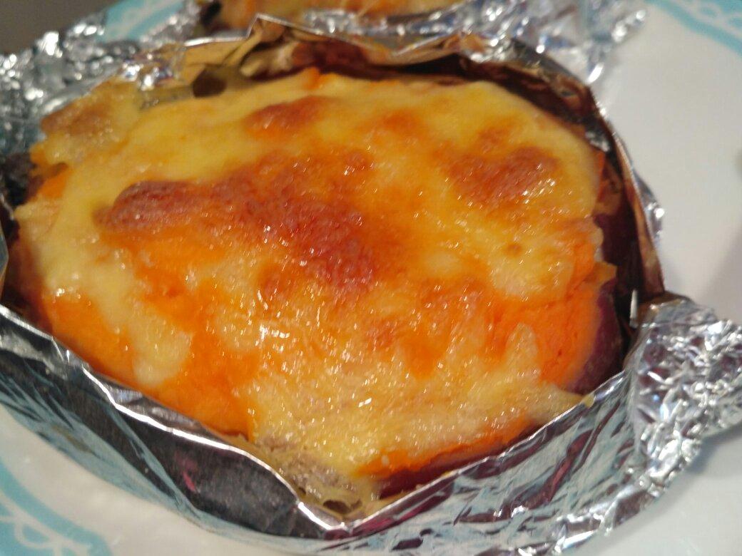 《Tinrry+》暖呼呼的芝士焗红薯