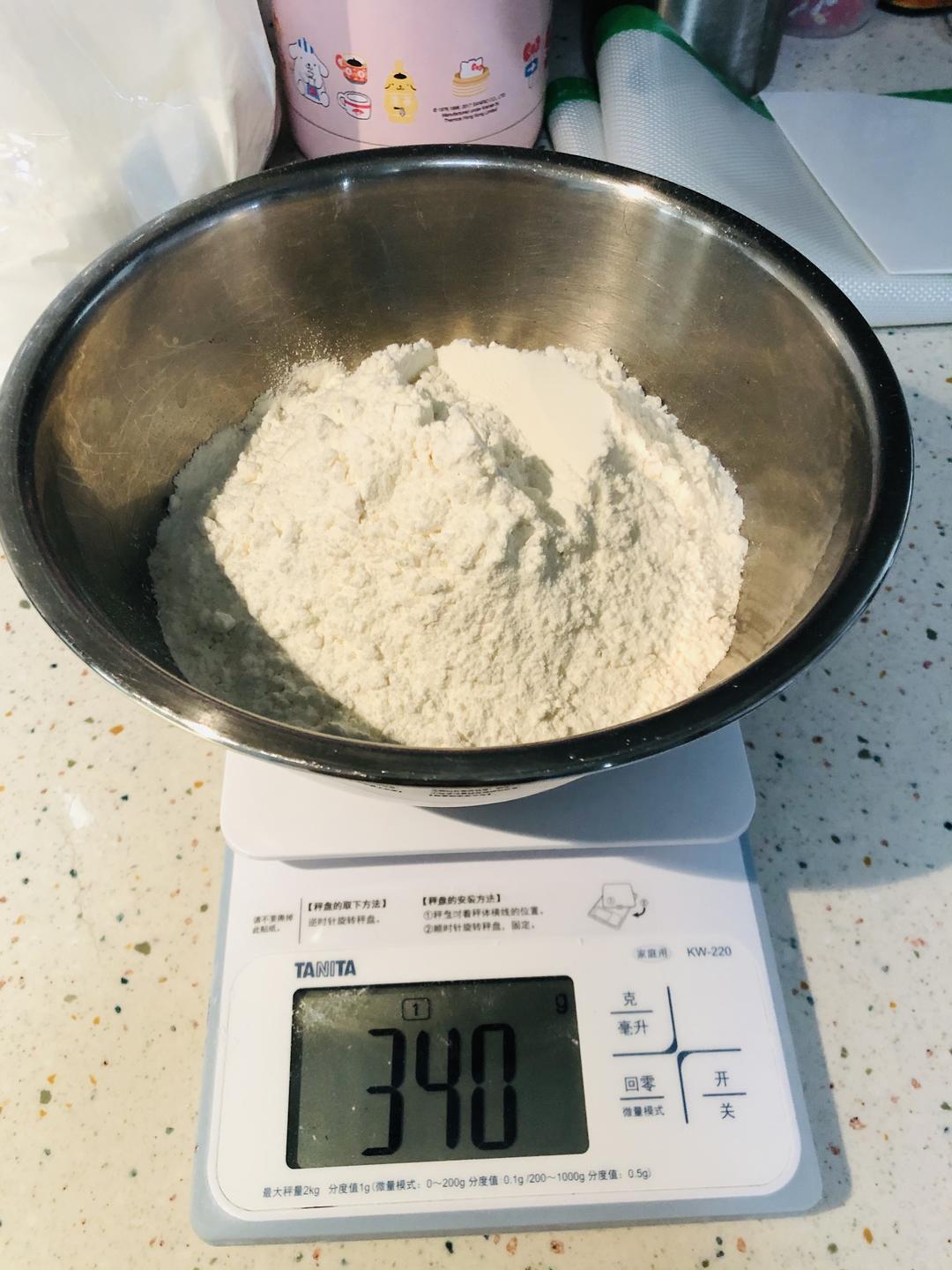 纯奶手撕吐司的做法 步骤1