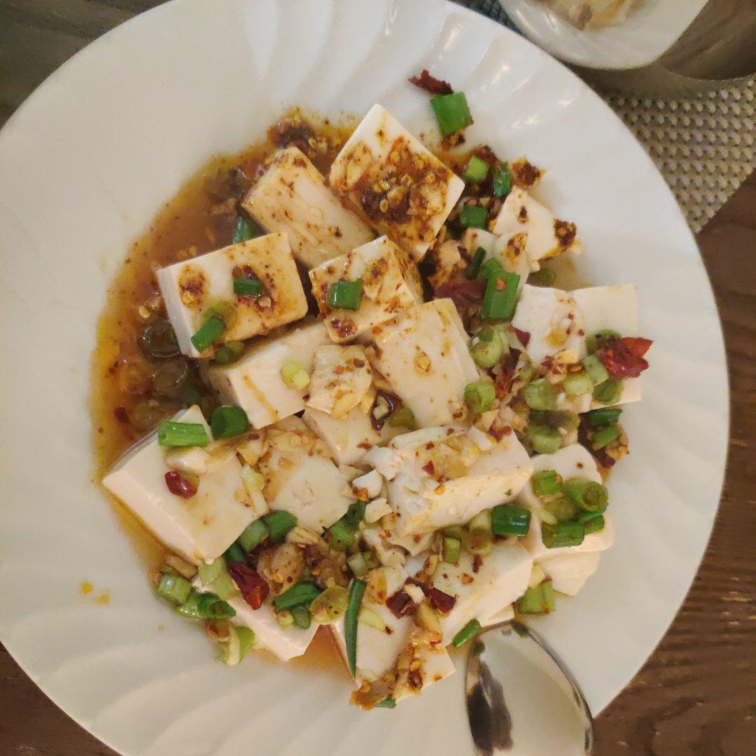 凉拌豆腐/小葱拌豆腐