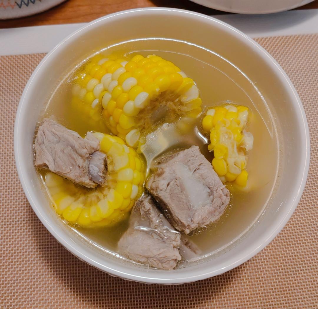 玉米排骨汤