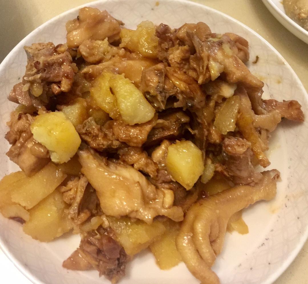 鲜香味浓土豆烧鸡（还是焖鸡？炒鸡？随便啦）