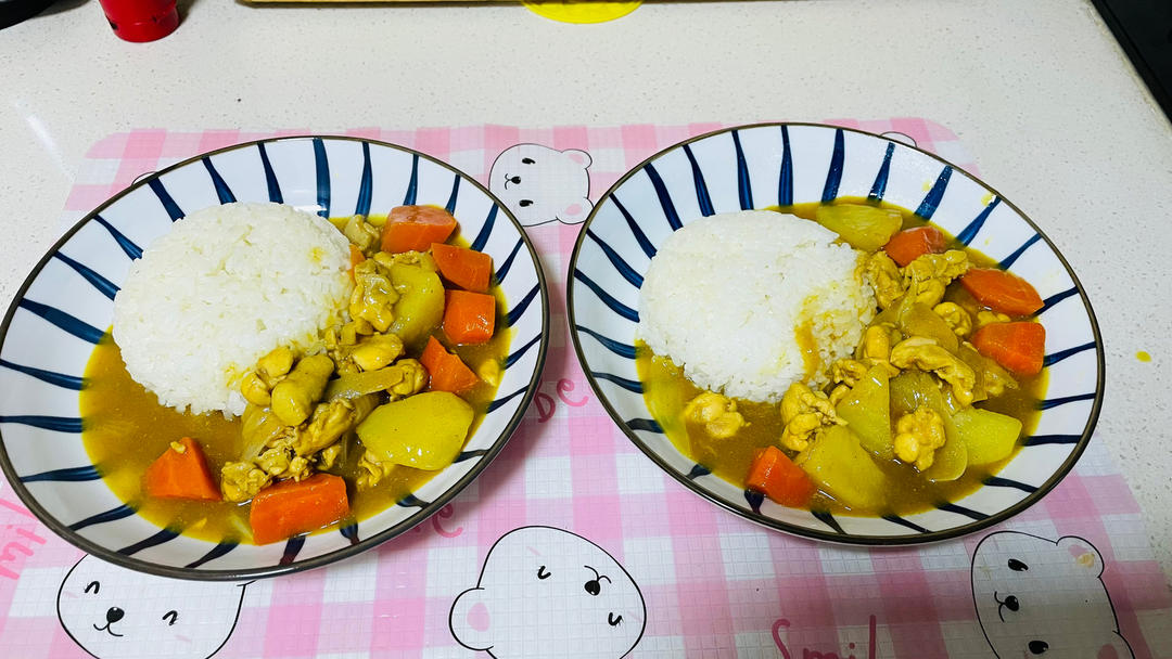 咖喱鸡肉饭