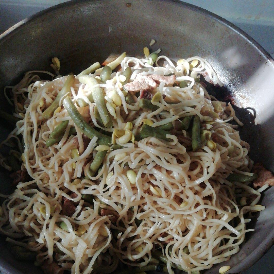 正宗河南蒸面条