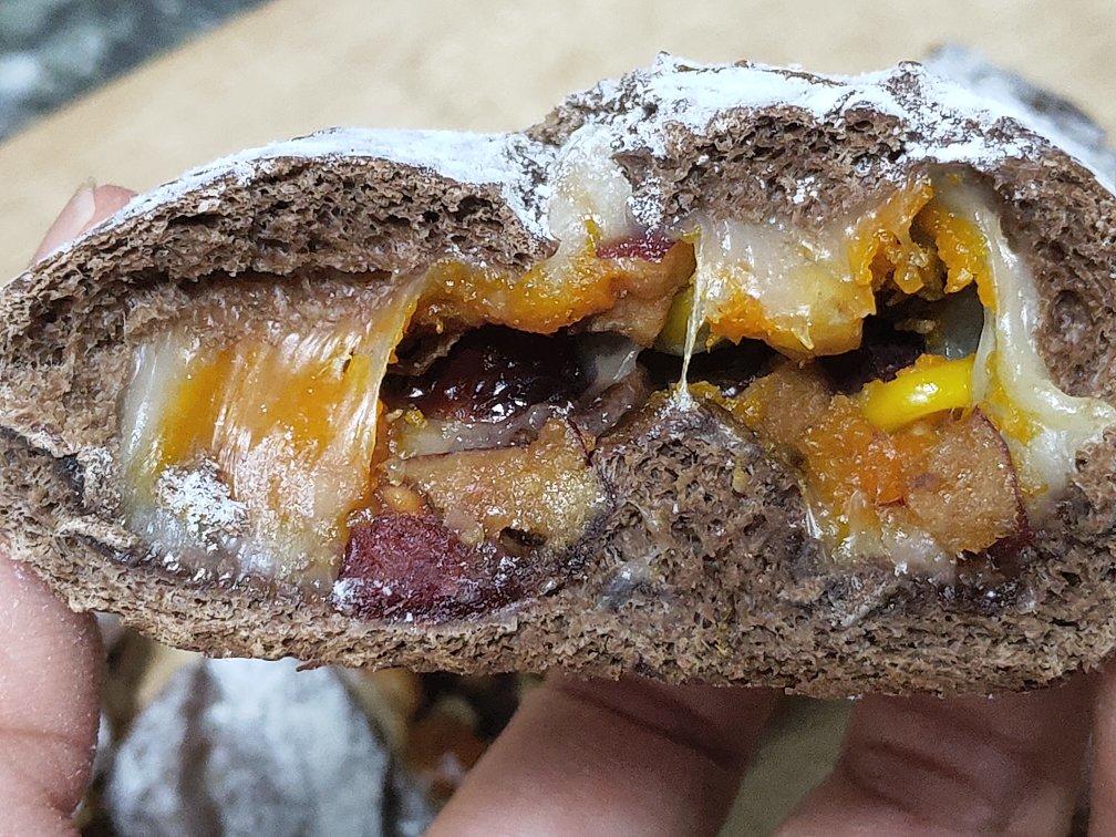 麻薯核桃夹心软欧包