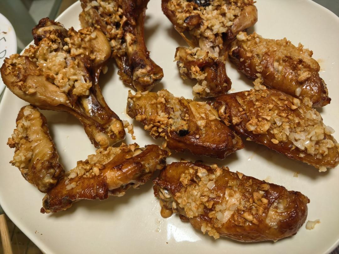 蒜香黄油烤鸡腿