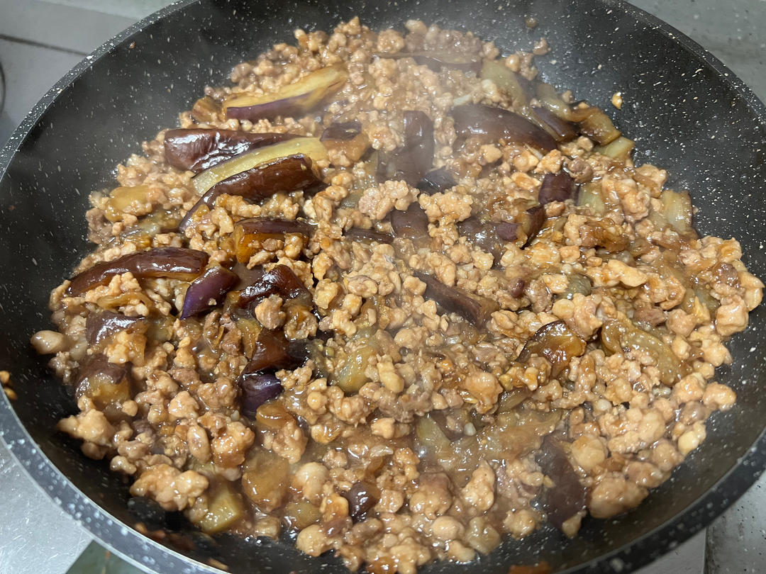 肉沫茄子（非油炸健康版）文末另附万能鱼香汁配方。