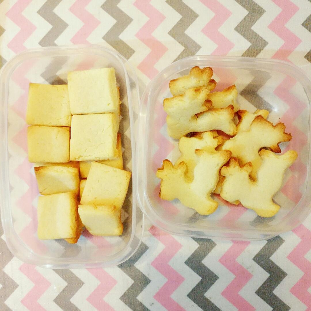 牛奶方块小饼干