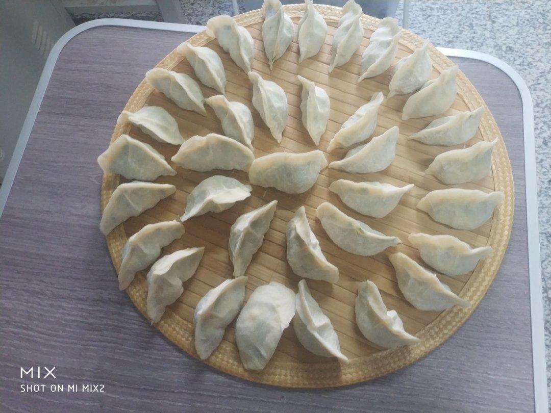 韭菜鸡蛋水饺