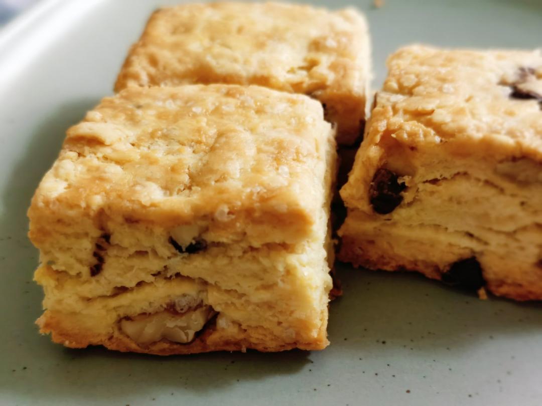 完美裂纹～百分百成功的超好吃奶香司康（禁止搬运）