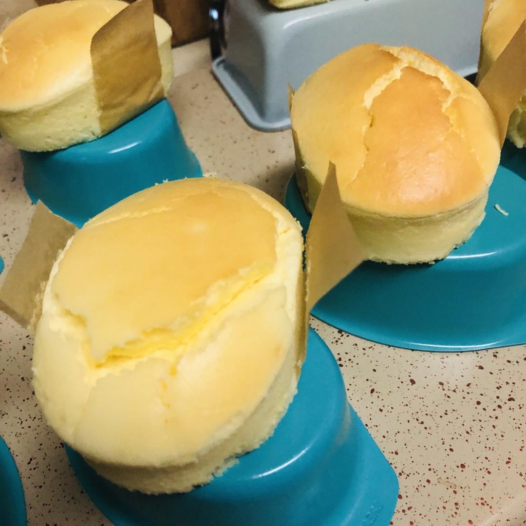 绵软细腻的半熟芝士