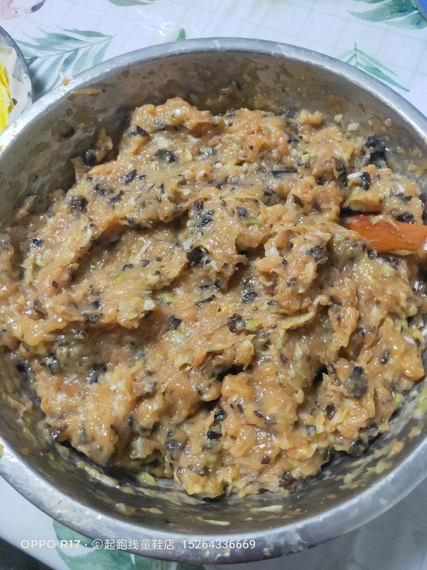 【蒸肉蛋卷】