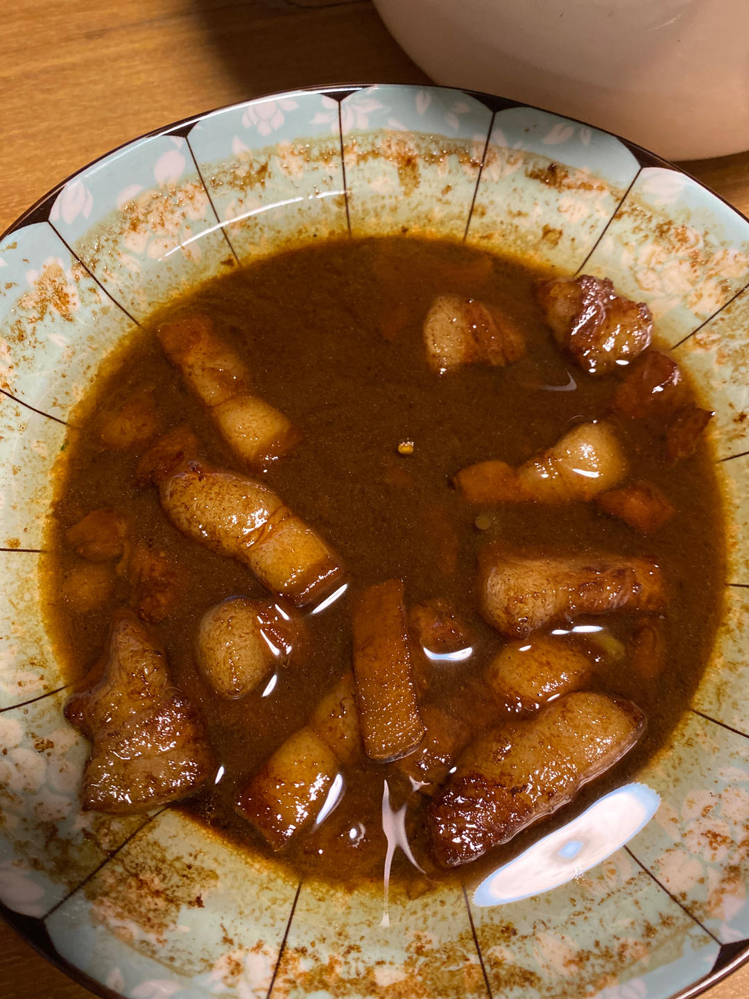 家常版的红烧肉（一点都不腻，软，糯)