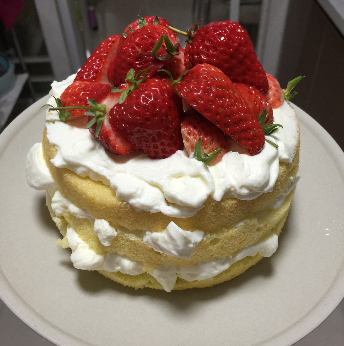 草莓裸蛋糕