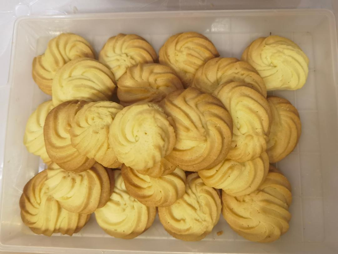 曲奇饼干的做法（烤箱做曲奇）