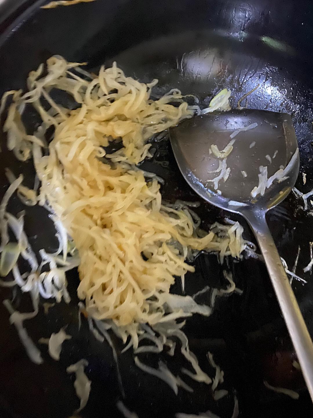 清炒白萝卜丝