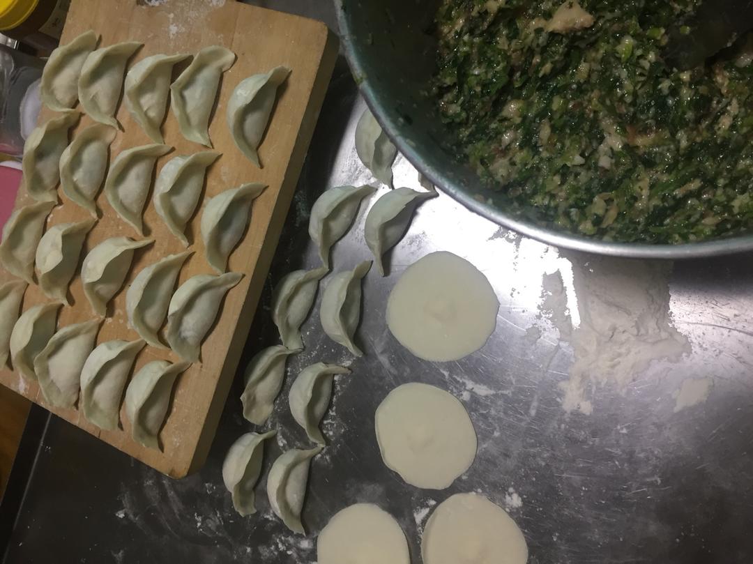 芹菜肉馅饺子（附下法及保存）