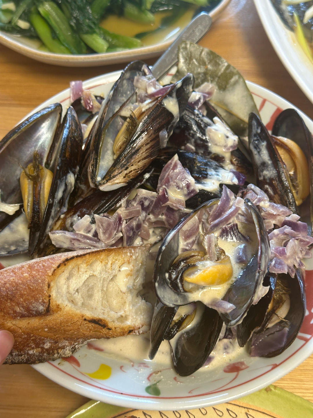 新西兰青口贝mussel（最原始最鲜美的做法）超级简单/人人都可以成为别人羡慕的大厨，超详细步骤图，铸铁锅