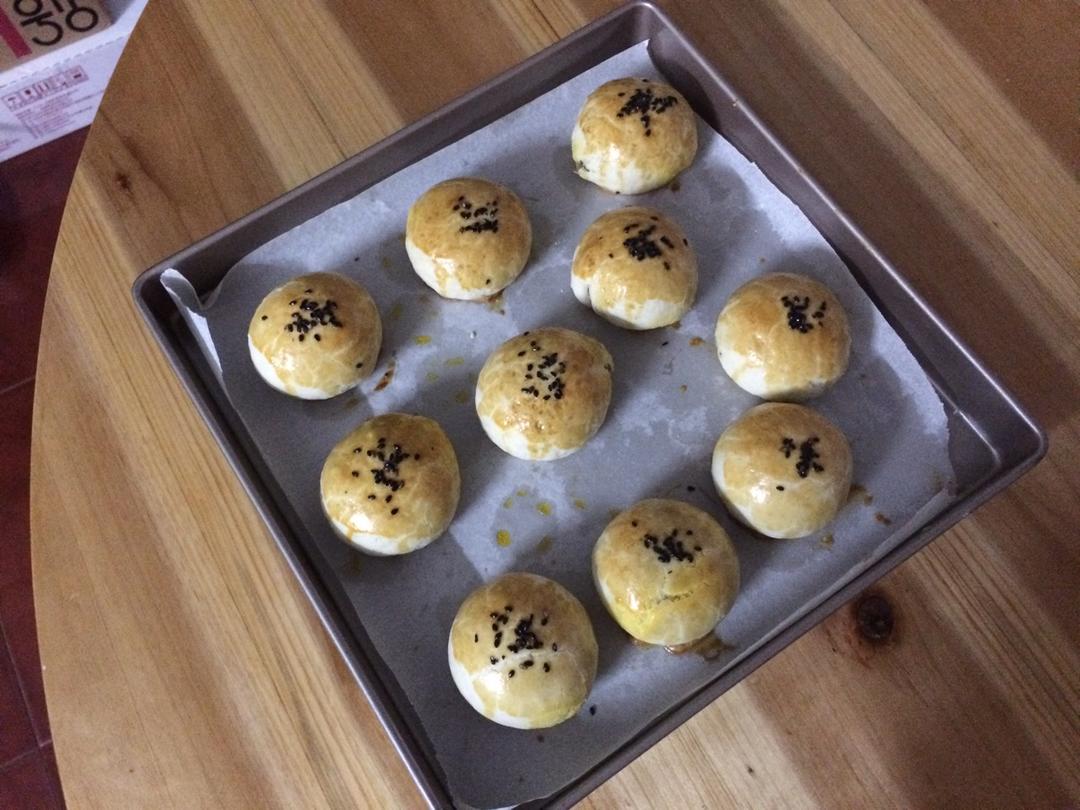 蛋黄酥（古早味）