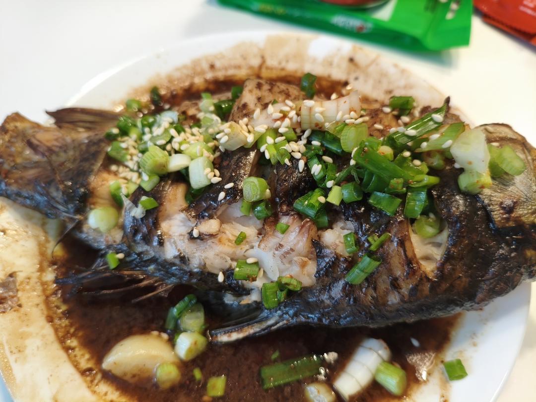 空气炸锅烤鲫鱼