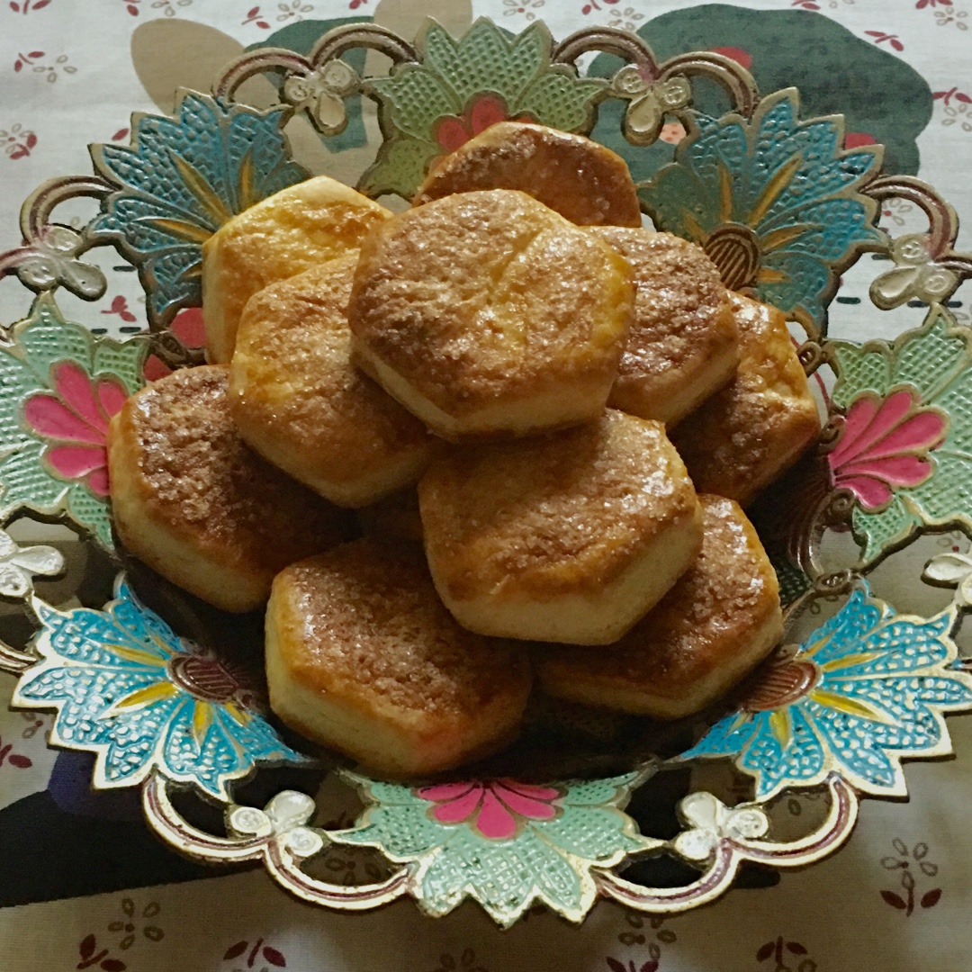 【视频】3分钟 奶油司康Scone(可能是世界上最快手的司康) 消耗淡奶油～
