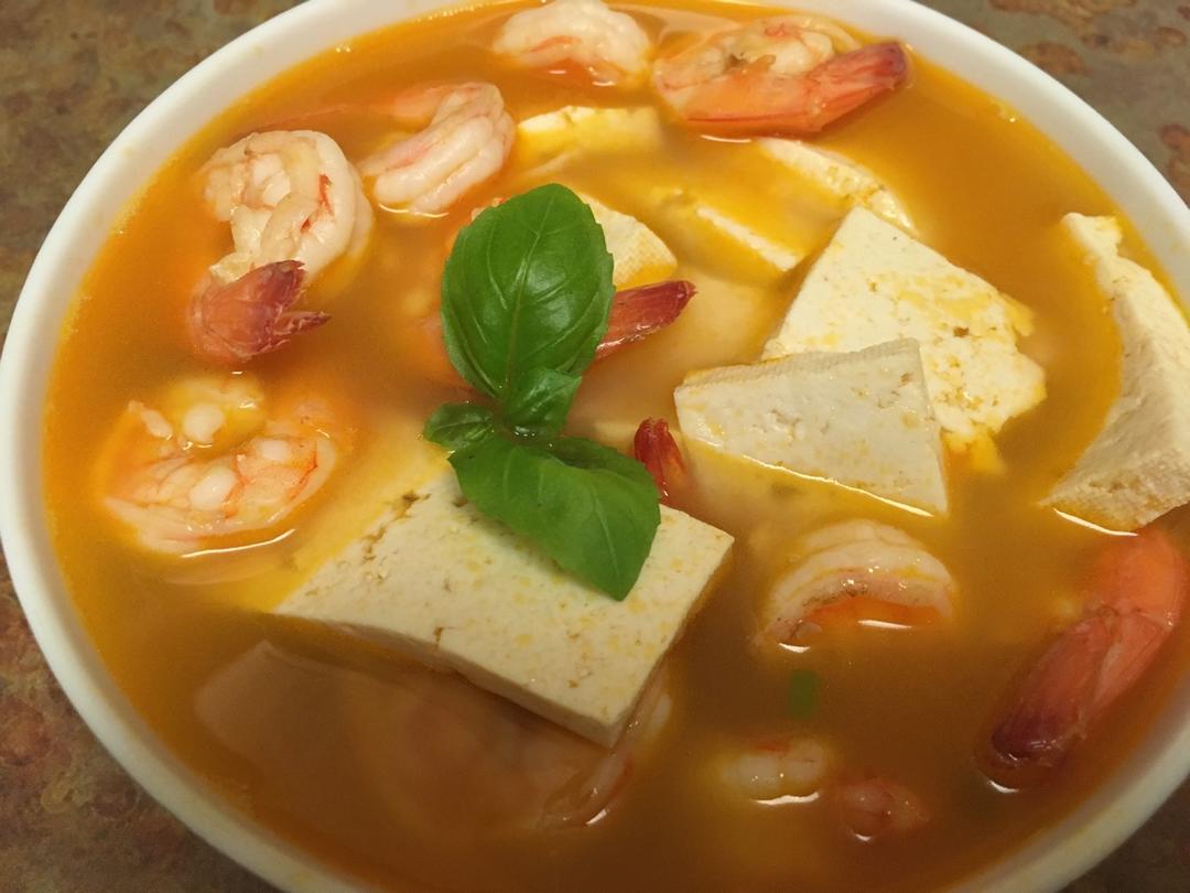 鲜虾豆腐汤