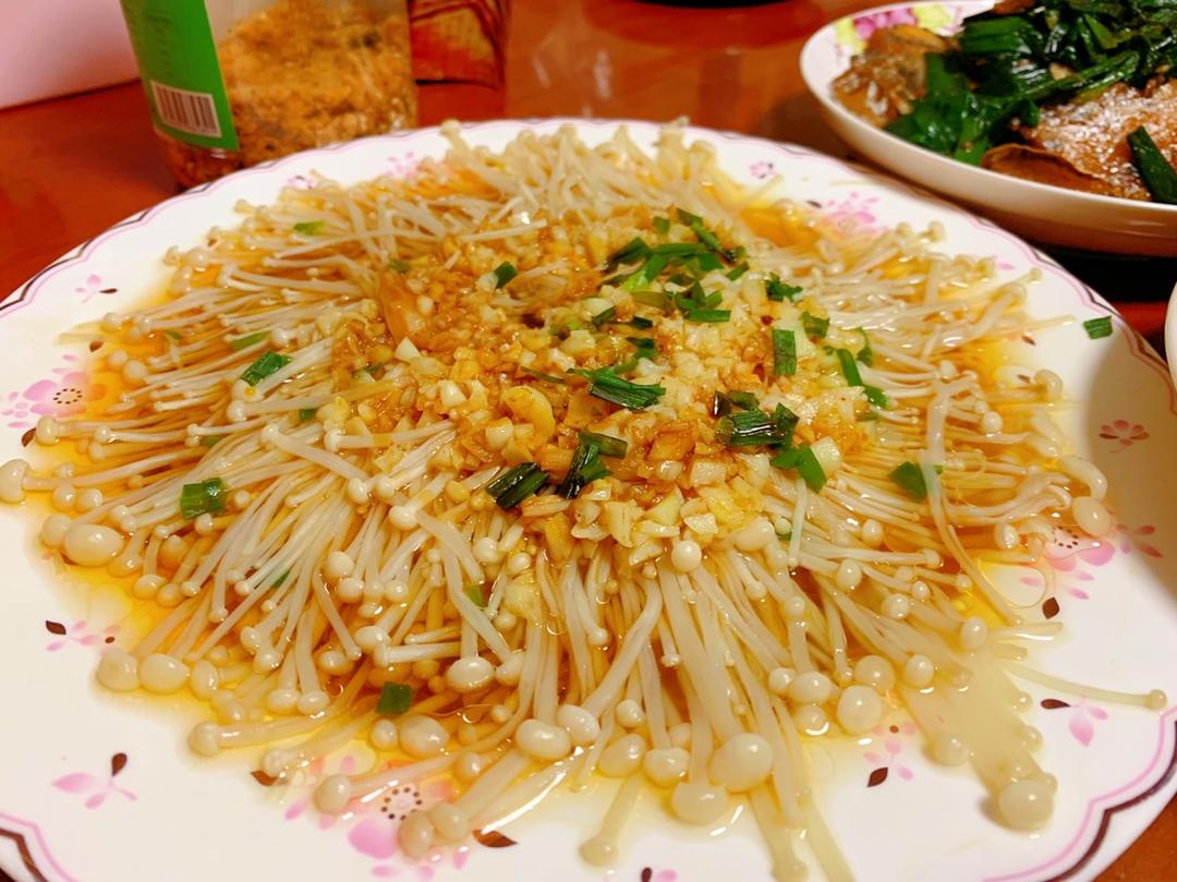 蒜蓉蒸金针菇