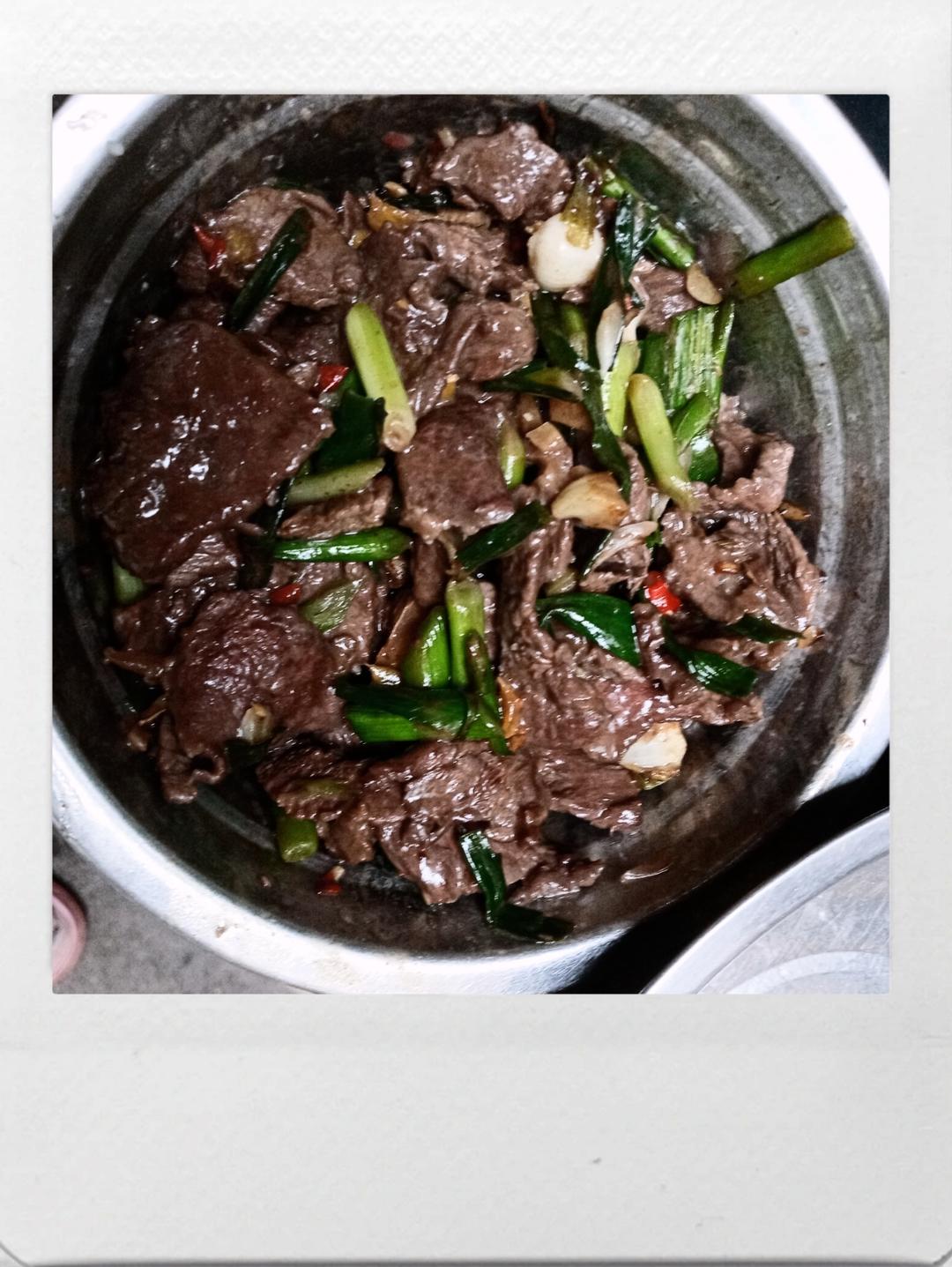 小炒牛肉