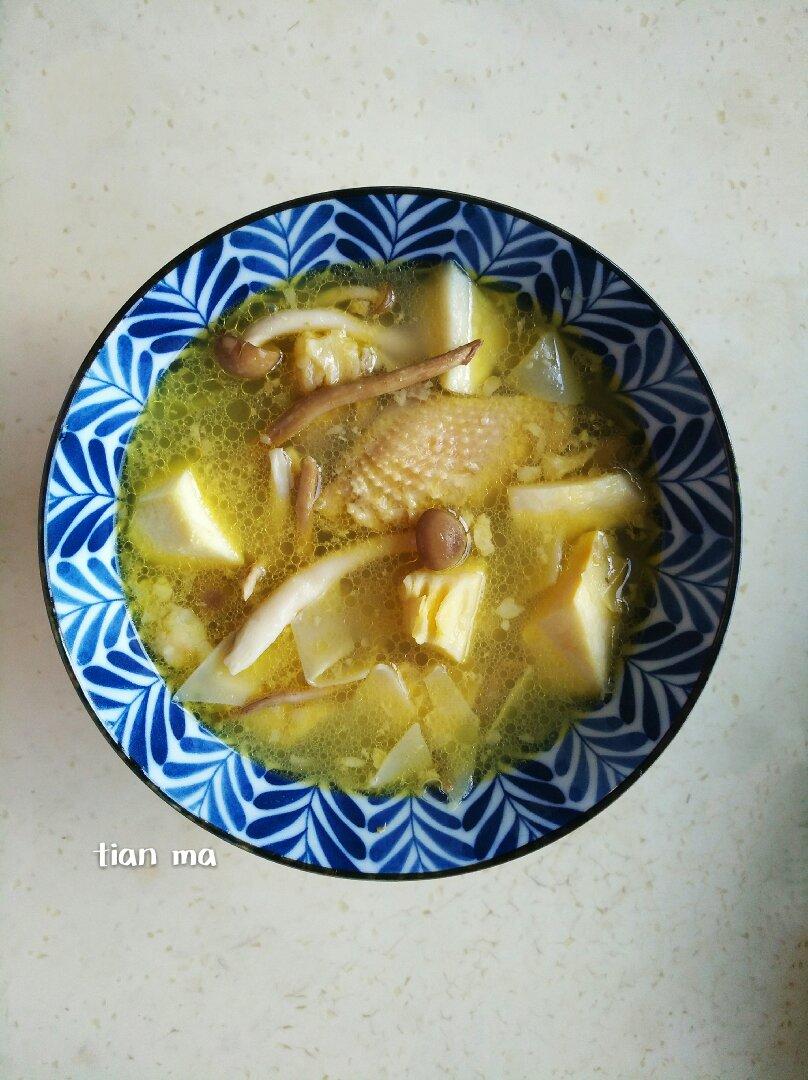 菌菇鸡汤（电饭煲省心版）