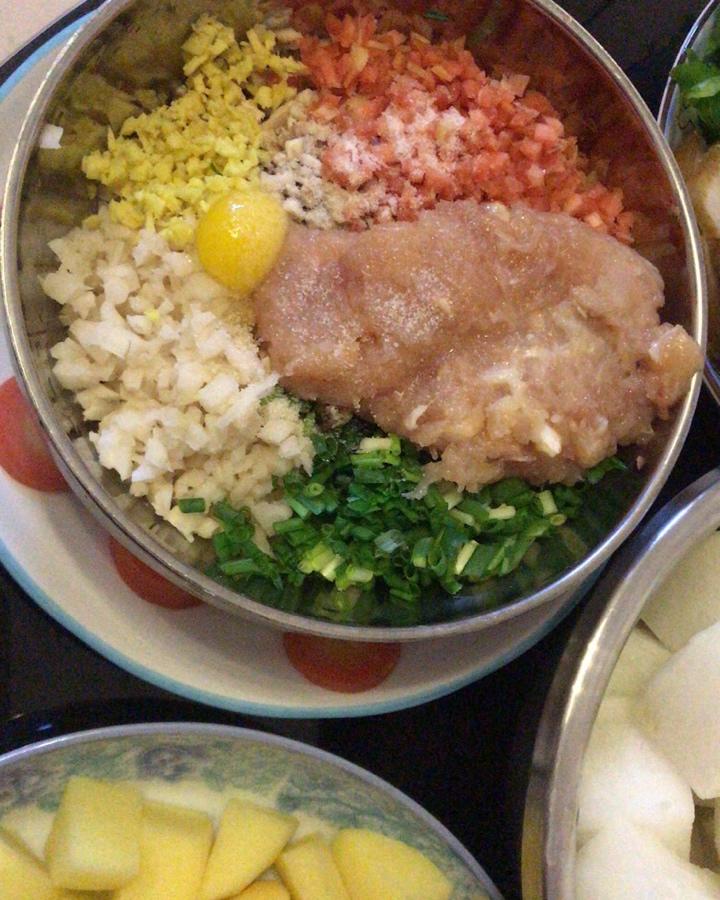 油豆泡塞肉
